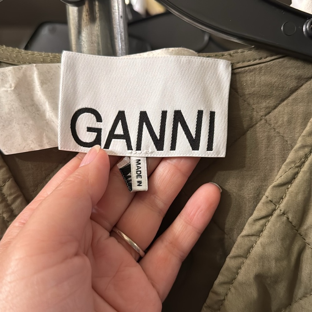 Ganni Oversized Quilted Canvas Wrap Jacket Coat NWOT - Picture 5 of 5